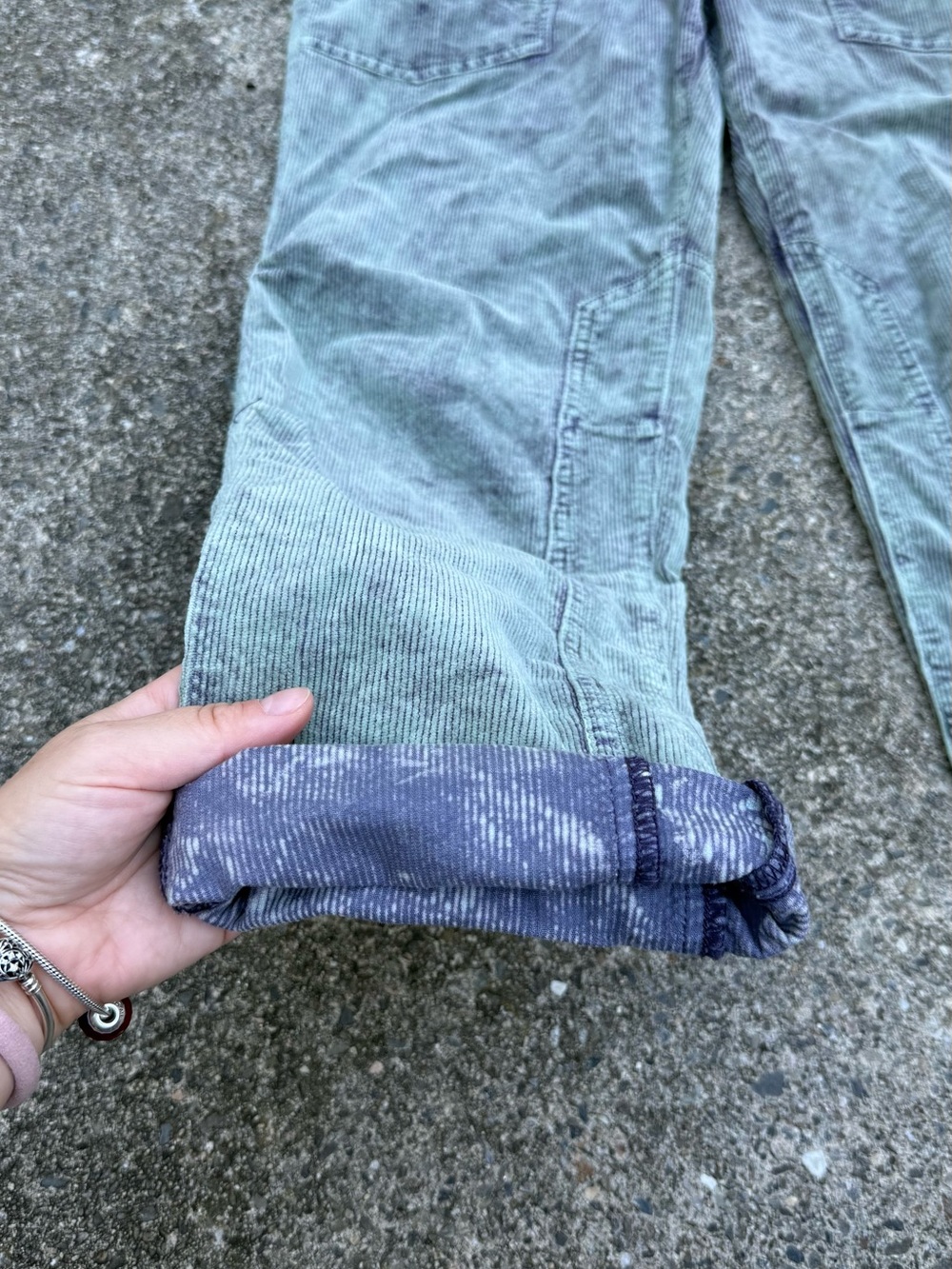 Anthropologie The Wanderer Corduroy Utility Pants Light Green Sage Size 28 - Picture 6 of 13